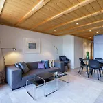 Kinohaus 7 * Wengen